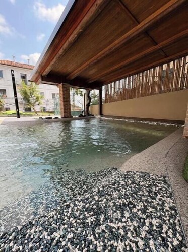 ByVigin Bucaneve – A Romantic Retreat with a Private Balcony