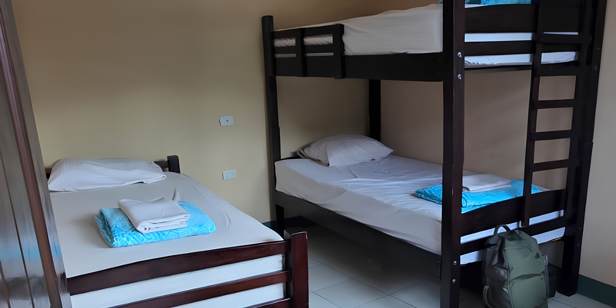 Basic Shared Dormitory, Men only