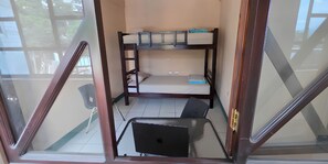 Desk - Hostal el Talpetate San Pedro la Laguna (San Pedro La Laguna)