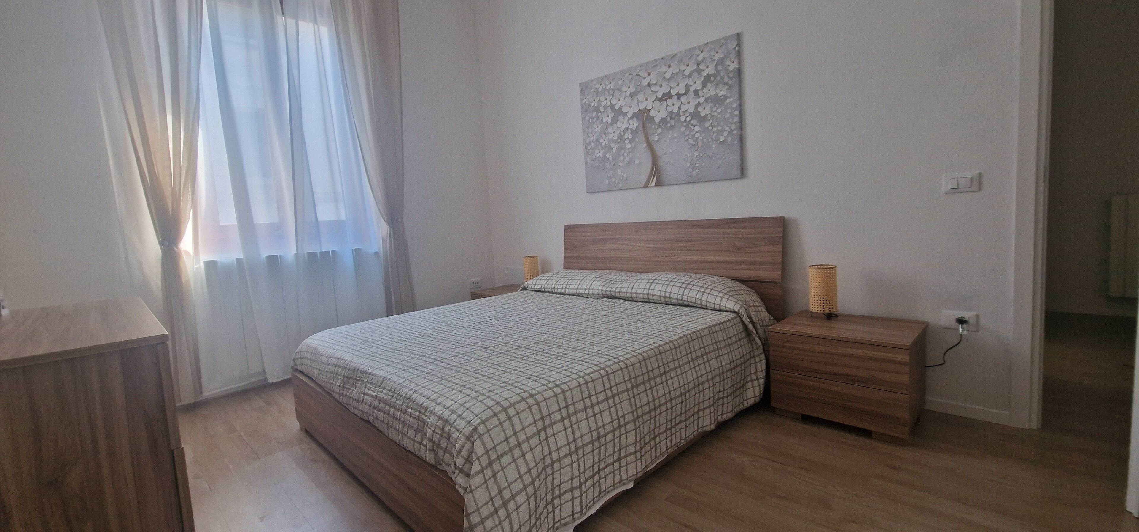2 室のベッドルーム、アイロン / アイロン台、WiFi、ベッドシーツ. Casa di Riccardo Apartment in the living heart of Tuscany between Florence and Pisa