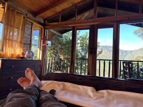La Casita Cabin: Beautiful 1-bedroom cabin in Cahuasquí for a relaxing stay