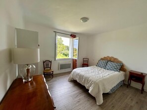 2 Schlafzimmer, Bettwäsche