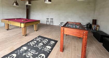 Chambre d'hÎtes avec piscine partagée (10m2)