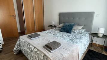 1 Schlafzimmer, Bügeleisen/Bügelbrett, kostenloses WLAN, Bettwäsche