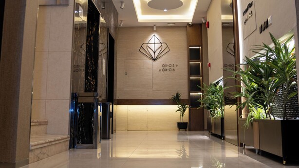 Ảnh chưa phân loại, 1 trong số 26 ảnh, nút