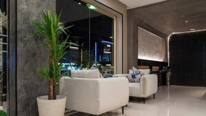 Ảnh chưa phân loại, 3 trong số 26 ảnh, nút