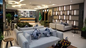 Ảnh chưa phân loại, 2 trong số 26 ảnh, nút