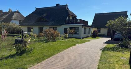 Cute vacation apartment under the reed roof