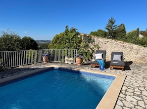 Pool - Holiday home located in the heart of a medieval French village with private pool (Penne-d'Agenais)