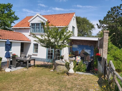 Dieses Studio liegt 300m vom Strand und dem Meer entfernt.