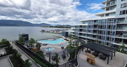 Kelowna Aqua Waterfront Rental