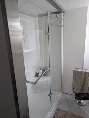 Bathroom - Mono Apartment (Orangeville)