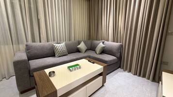 Apartamento, 1 quarto, acessível, para fumantes | Sala de estar