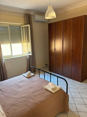 Room - Vrbo Property (Fiumenaro)