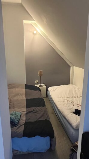 Room - House with private pool and garden in Gougenheim (Gougenheim)