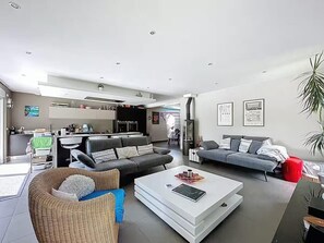 Living area - House with private pool and garden in Gougenheim (Gougenheim)