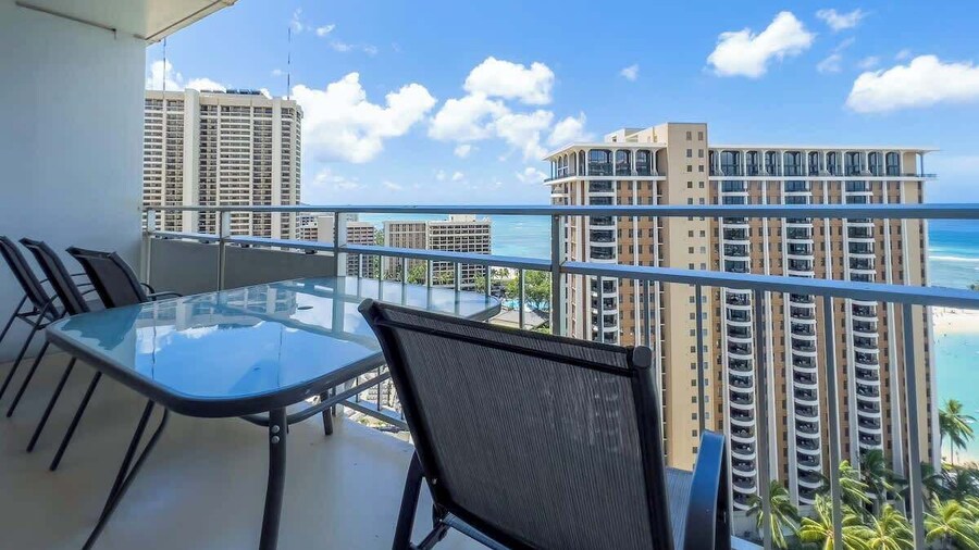 @ Marbella Lane Oceanview Horizon Escape Studio