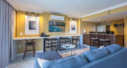@ Marbella Lane Oceanview Horizon Escape Studio