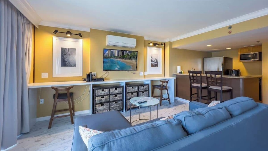 @ Marbella Lane Oceanview Horizon Escape Studio