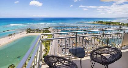 @ Marbella Lane - Luxe 2BR w/ Panoramic Ocean View