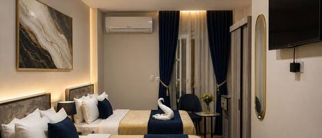 Single Room | In-room safe, desk, soundproofing, free WiFi