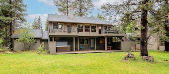 NEW! 4BR | Hot Tub | Dogs | Sleeps 10 - CYPR16
