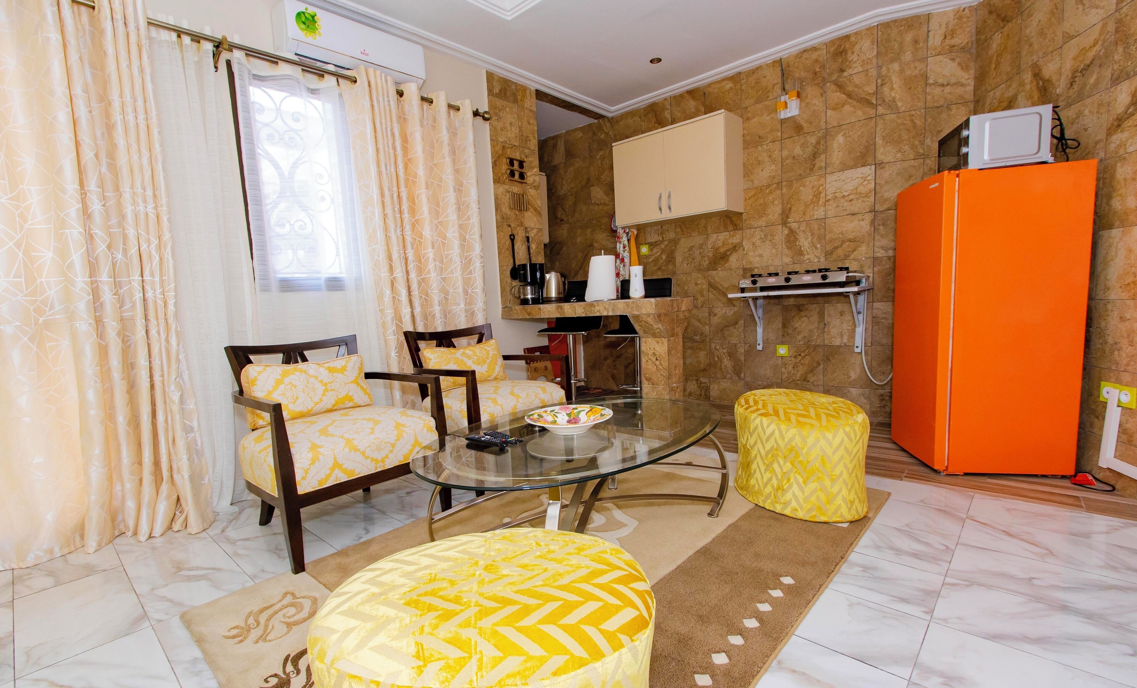 Apartamento, 1 habitación, balcón, vistas a la ciudad | Interior