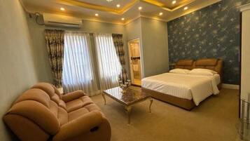 Luxury Double Room, Garden View