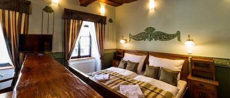 Apartment, City View | Cribs/infant beds, free WiFi, bed sheets