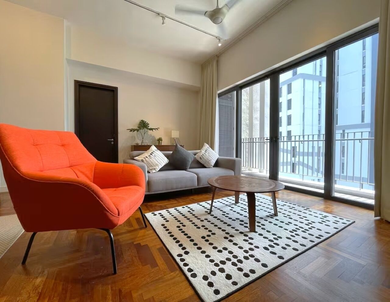 Apartment, 2 Bedrooms, City View | Living area