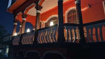 Exterior