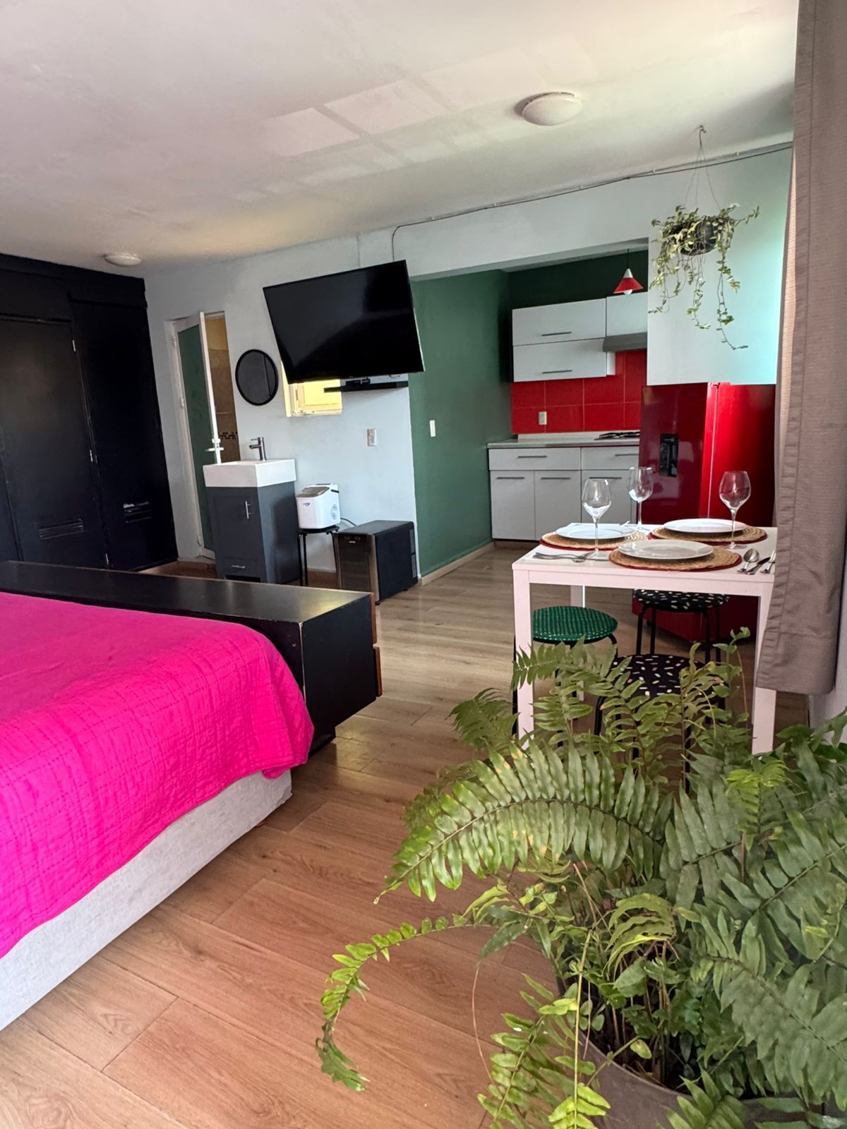 2 Schlafzimmer, Bügeleisen/Bügelbrett, Internetzugang, Bettwäsche