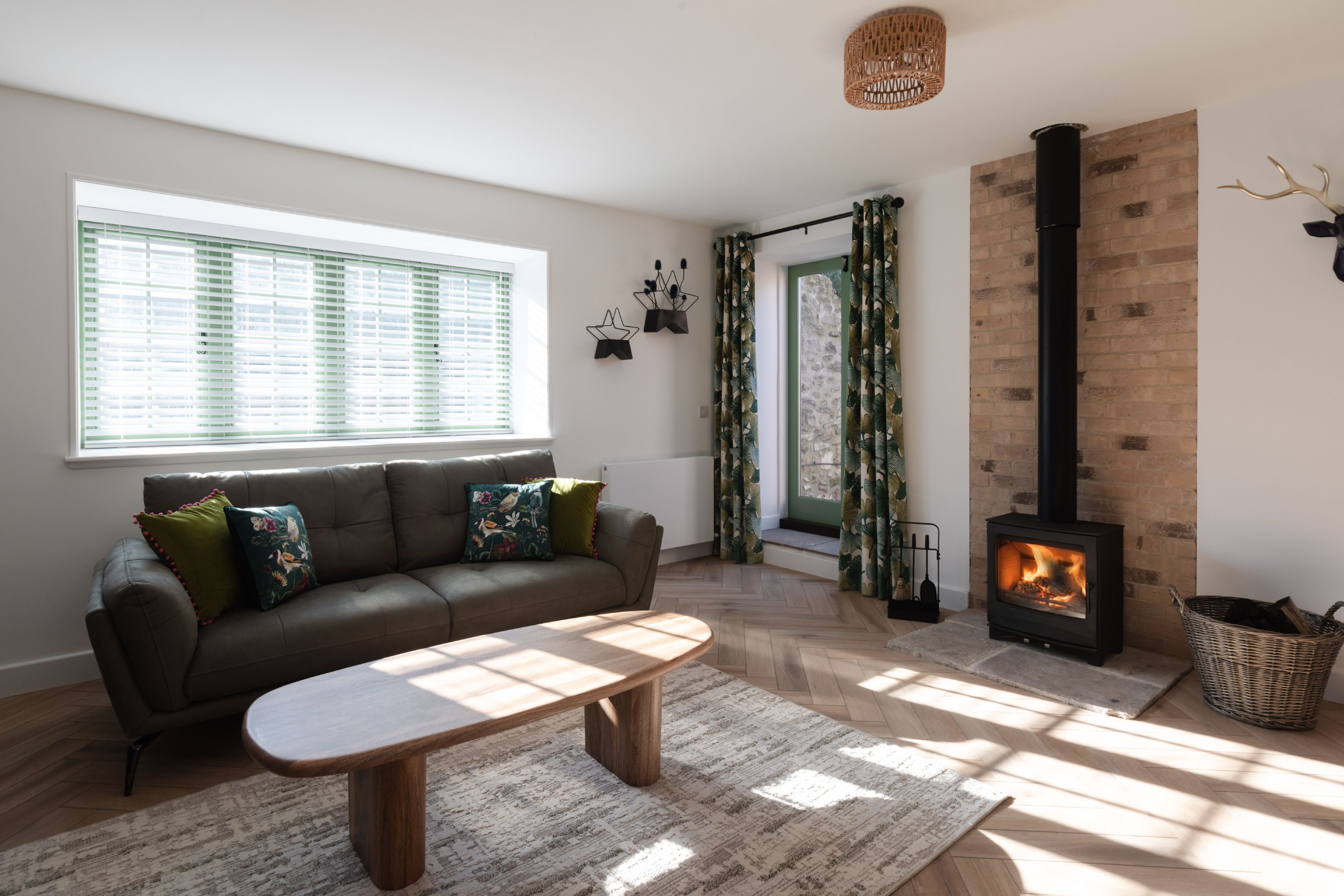 Cosy Cottage With Hot Tub And Pub - Dorset
