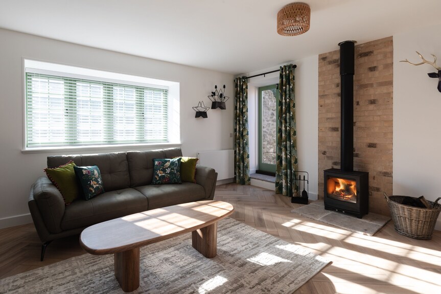 Cosy Cottage With Hot Tub And Pub - Dorset