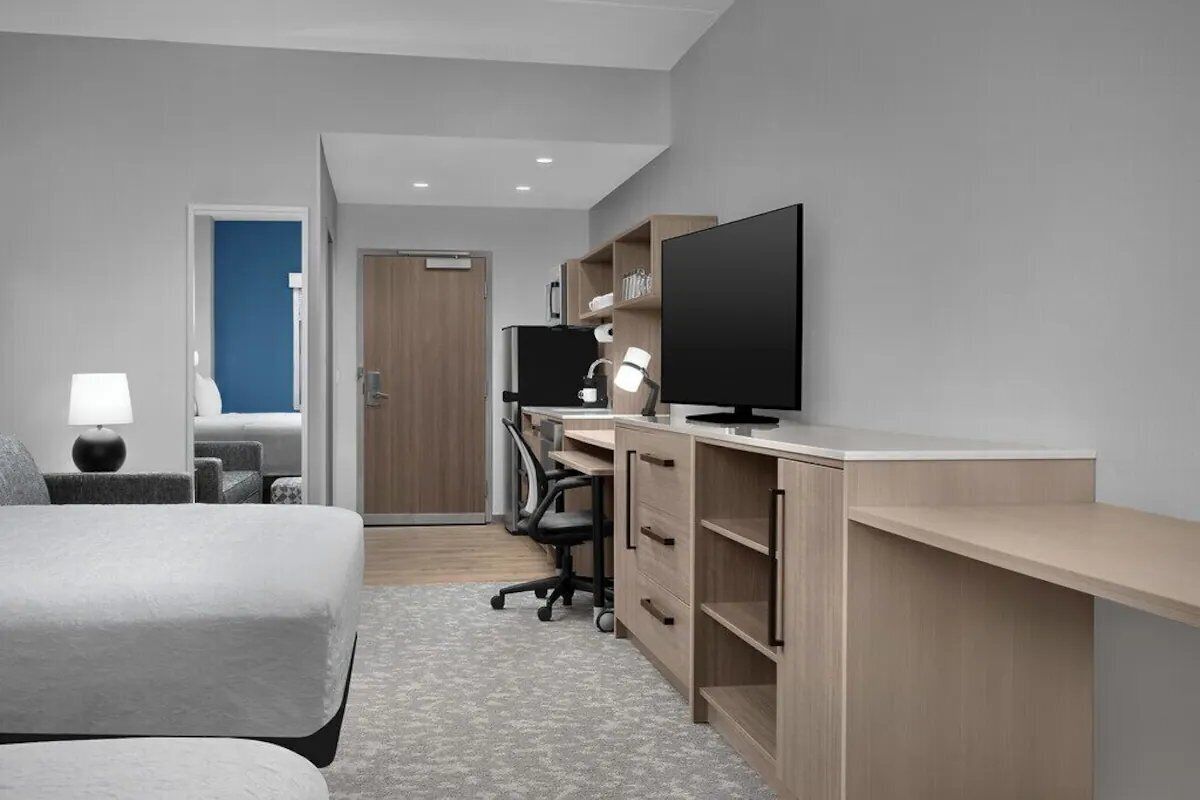 2 Units Of Queen Suites | Bbq, Breakfast | 6.6 Mi To Amerant Bank Arena - 데이비