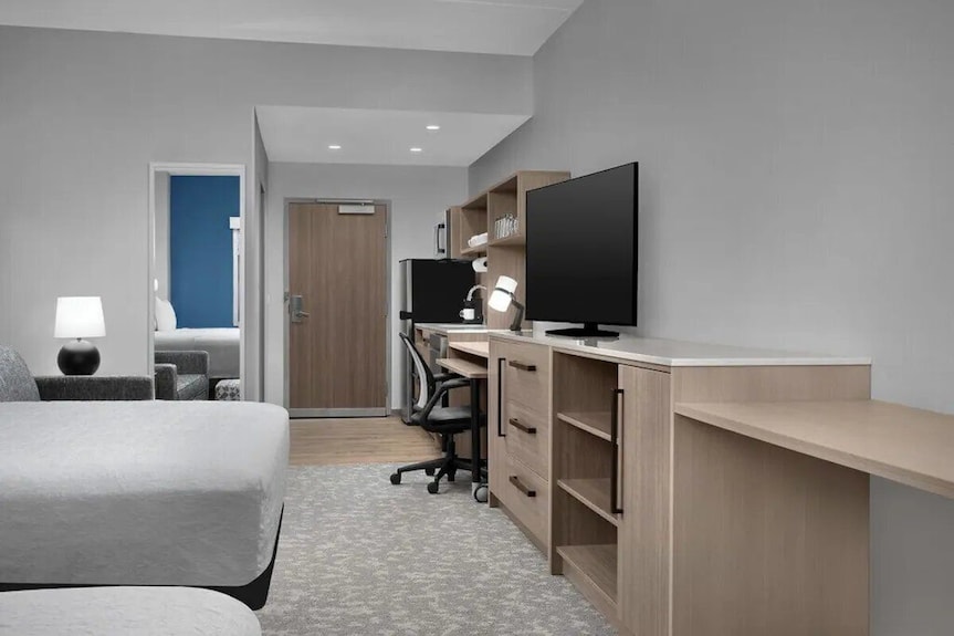 2 Units Of Queen Suites | Bbq, Breakfast | 6.6 Mi To Amerant Bank Arena - 데이비
