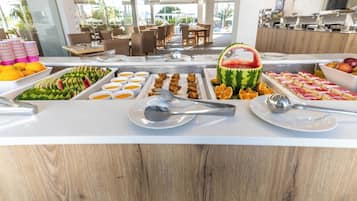 Desayuno buffet incluido todos los días