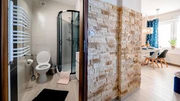 Comfort Apartment, City View | Bathroom