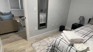 2 bedrooms, iron/ironing board, WiFi, bed sheets