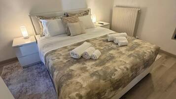 1 chambre, fer et planche à repasser, Wi-Fi, draps fournis