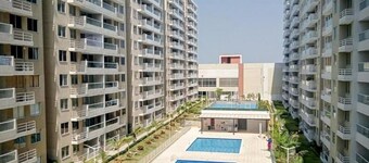 Soledad 3BR Apartment Pool Pool Parking Wifi Gym