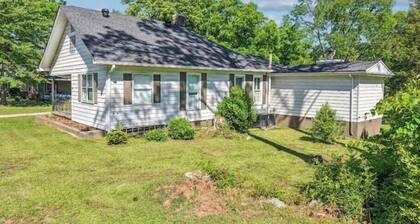 Creekside 3-bedroom house Near Buck-ee's