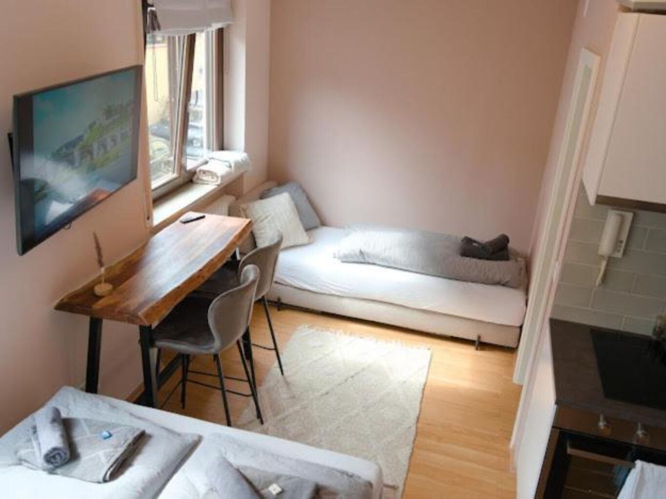 1 bedroom