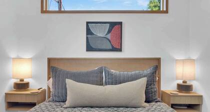 Walk on the Westside by LUX Retreats Paso
