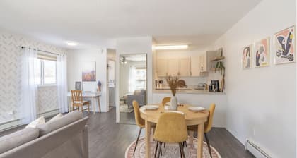 THE CANARY NOOK - Your Perfect Northern Getaway