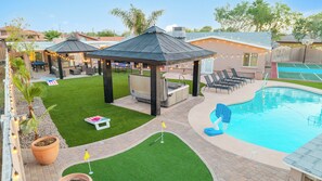 Pool - The Royal Palms Estate-Amazing 11-bedroom in perfect Phoenix for group getaways (Phoenix)