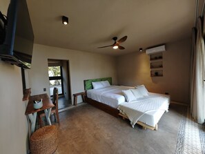 1 bedroom, desk, iron/ironing board, travel cot - Maité Beachfront Suites-2 El Zonte 
Best Beach & Quietest Area (El Zonte)