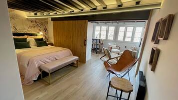 1 quarto, ferros/tábuas de passar roupa, Wi-Fi, roupa de cama