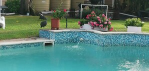 Zimmer, 1 Schlafzimmer, barrierefrei, Raucher | Pool