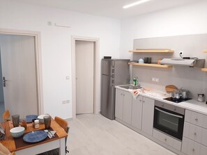 Private kitchen - Bright town house (Parikia)